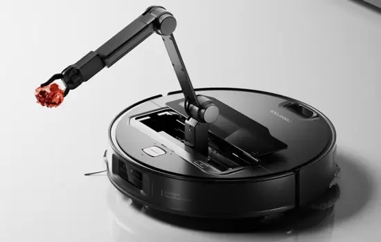 Roborock, el aspirador con IA y su recogedor. Img: RoboRock